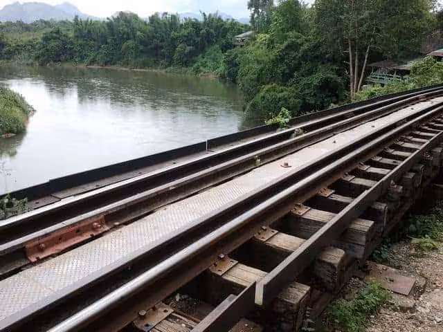 Deux semaines en Thaïlande : train de la mort, pont de la rivière Kwaï et Bangkok photo 12