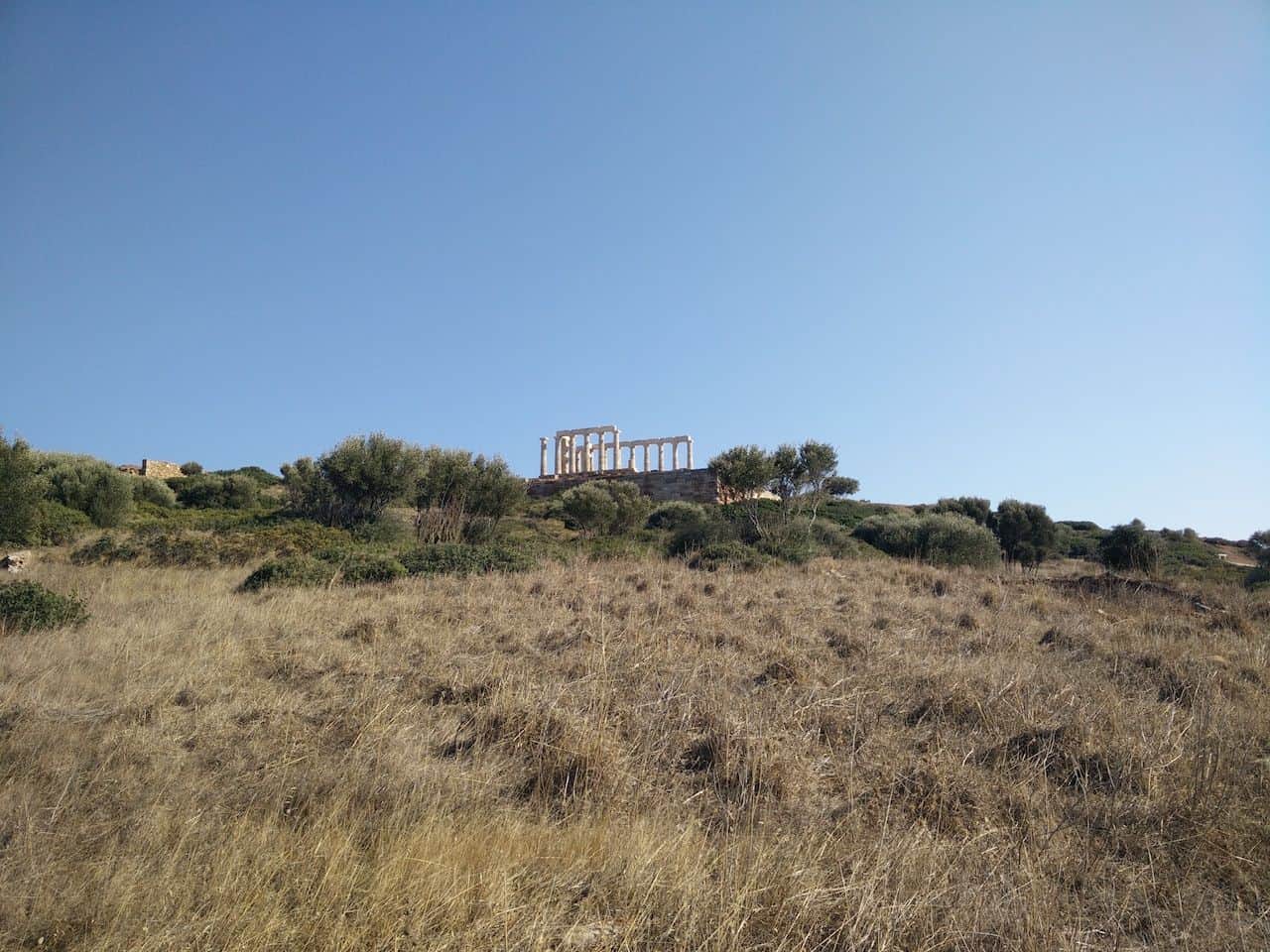 Temple de Poséidon, vu de la plage