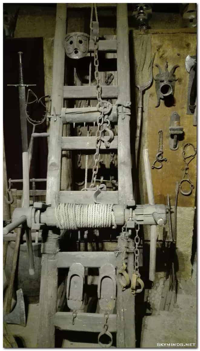 prague-instruments-torture