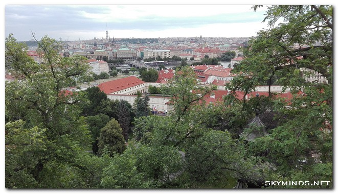 prague-vue-du-chateau