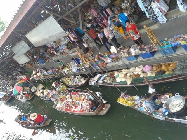 thailande-marche-flottant