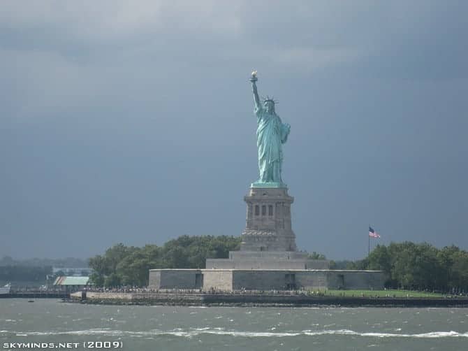 New York City : Central Park, Guggenheim Museum, Staten Island, The Statue of Liberty, Wall Street, Meatpacking District photo 9